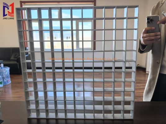 ریل آلیومینیومی سفارشی برای پروژه های تزئینی